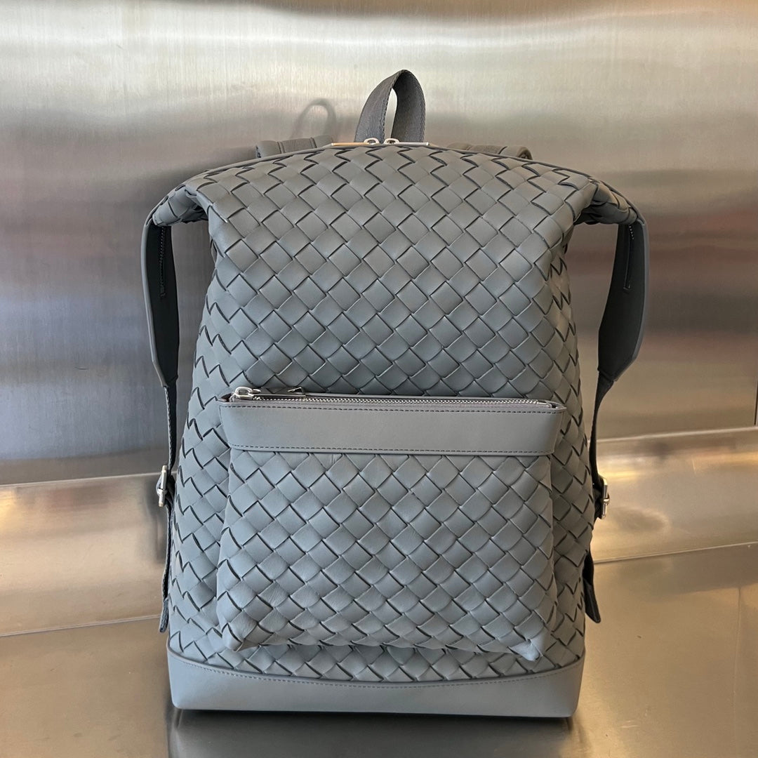 Luxury Bottega Veneta BACKPACK 42 IN GREY CALFSKIN