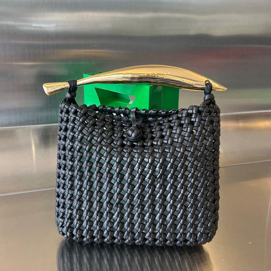 Luxury Bottega Veneta SARDINE 29 BAG IN BLACK LAMBSKIN