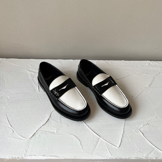 Luxury Saint Laurent SL LE LOAFER BLACK AND WHITE CALFSKIN