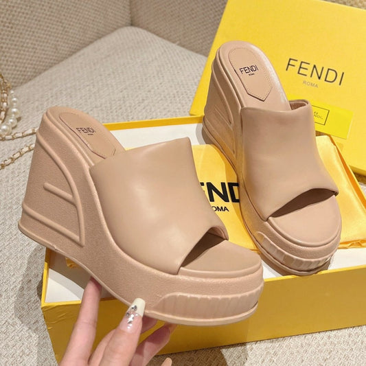 Luxury FendiLuxury FendiBAGUETTE WEDGE PLATFORM  85MM IN ALMOND BEIGE CALFSKIN