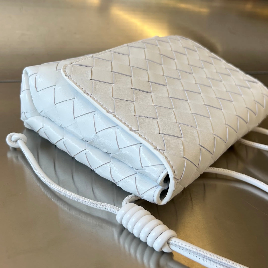 Luxury Bottega Veneta BV Mini Crossbody Bag 19cm White Calfskin Ghw