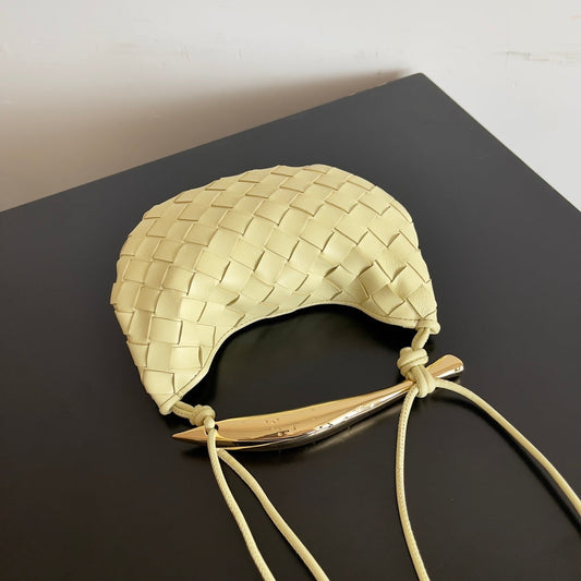 Luxury Bottega Veneta SARDINE 20 WITH CHAIN IN YELLOW CREAM LAMBSKIN