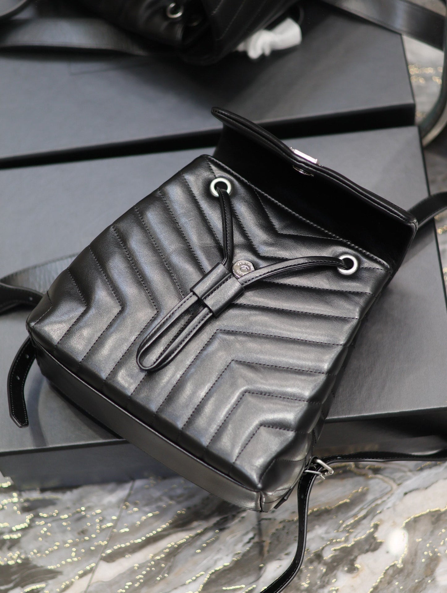 Luxury Saint Laurent LOU BACKPACK 26 IN BLACK QUILTED CALFSKIN SILVER HARDWARE