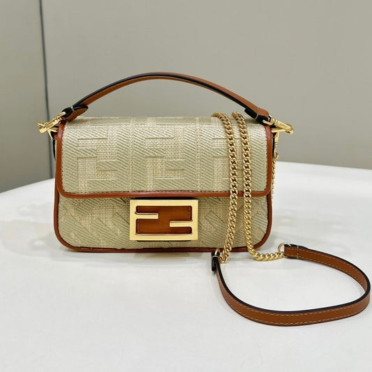 Luxury FendiLuxury Fendi19 BAGUETTE BAG IN FLAX YELLOW CANVAS WITH GOLD HARDWARE