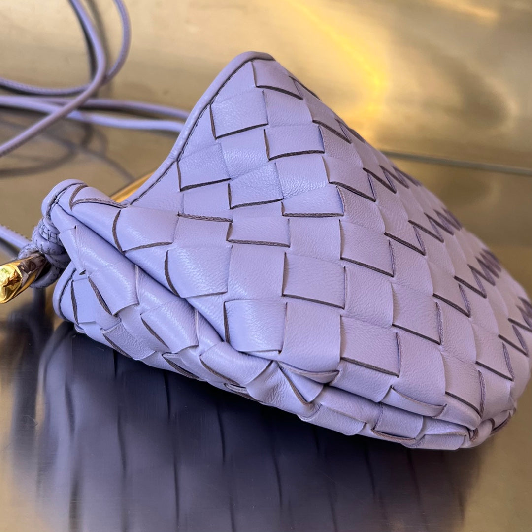 Luxury Bottega Veneta SARDINE 20 WITH CHAIN IN ORCHID PURPLE LAMBSKIN