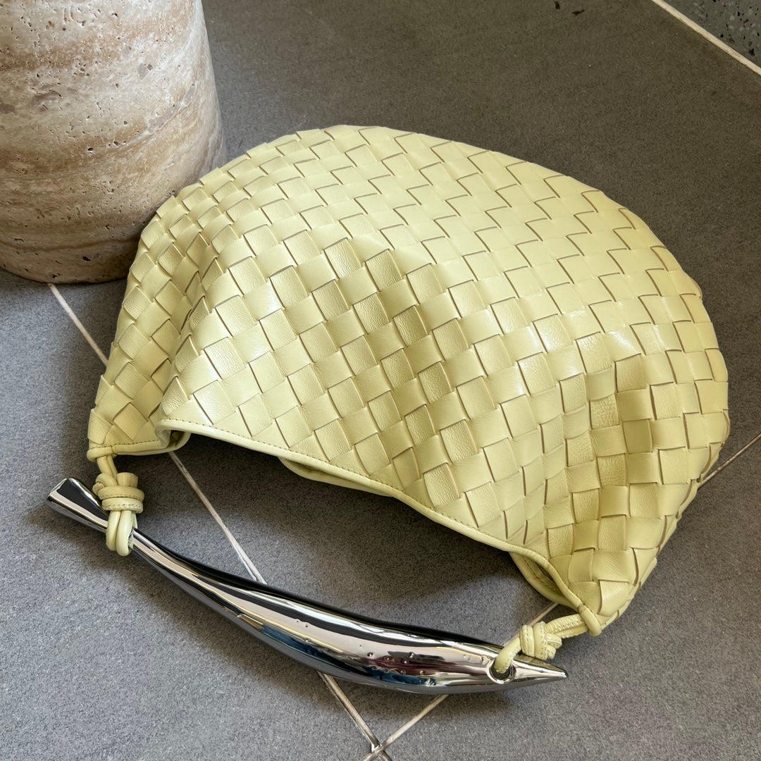 Luxury Bottega Veneta SARDINE 33 WITH CHAIN IN YELLOW CREAM LAMBSKIN