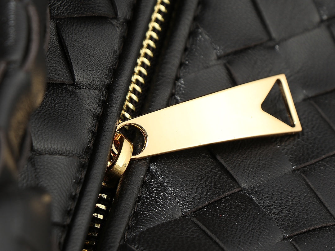 Luxury Bottega Veneta bv teen jodie 36cm black lambskin
