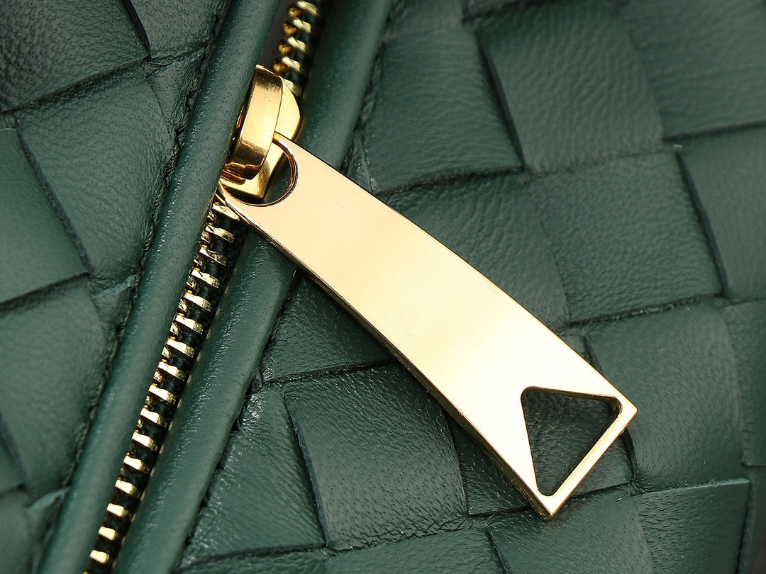 Luxury Bottega Veneta bv teen jodie 36cm dark green lambskin