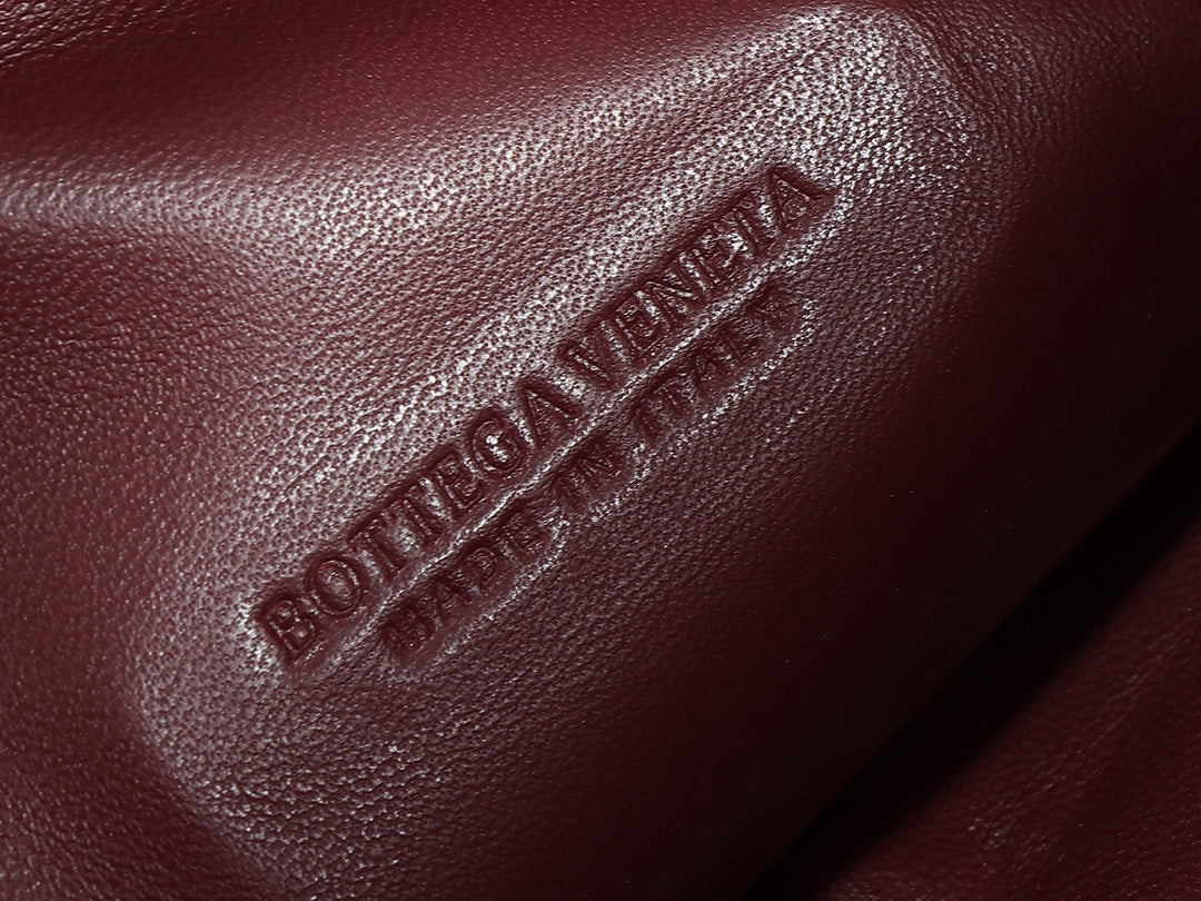 Luxury Bottega Veneta bv teen jodie 36cm burgundy lambskin