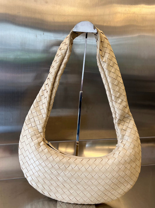 Luxury Bottega Veneta BUDDY 59 BAG IN DARK CREAM CALFSKIN