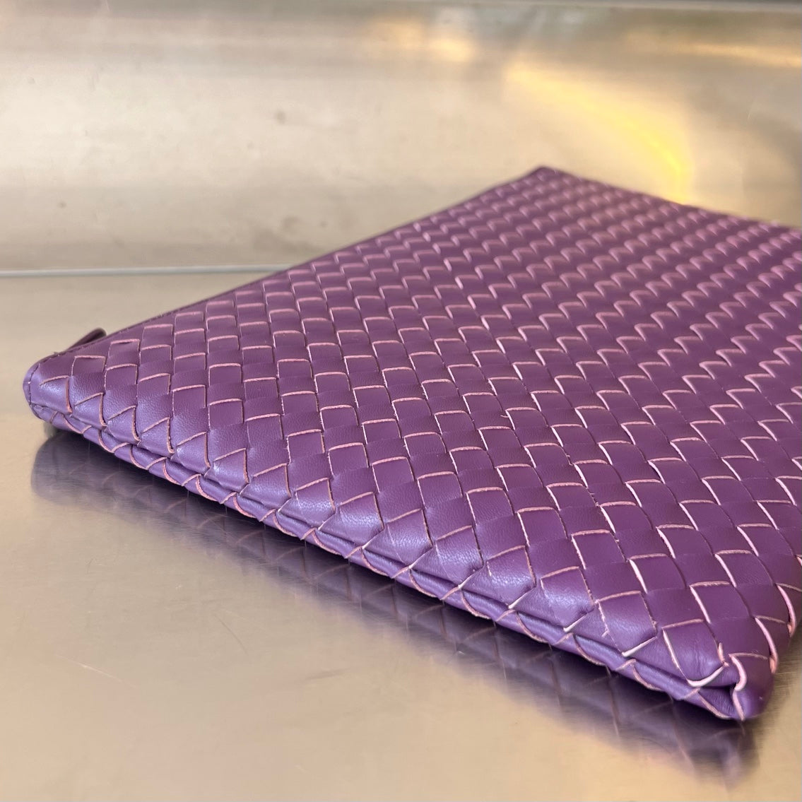 Luxury Bottega Veneta INTRECCIATO 30 IN PURPLE VIOLET LAMBSKIN
