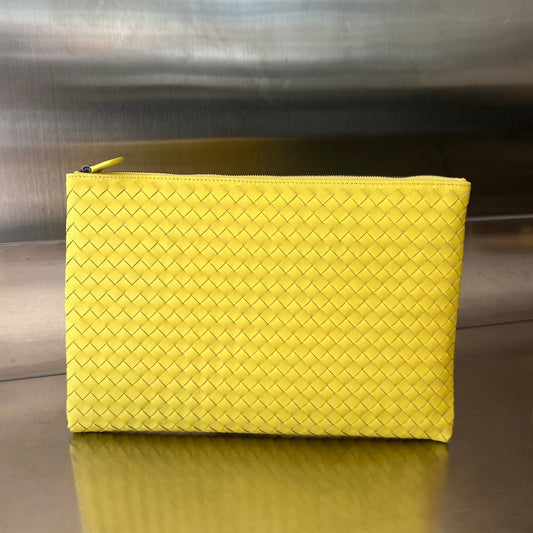 Luxury Bottega Veneta INTRECCIATO 30 IN LIGHT YELLOW LAMBSKIN