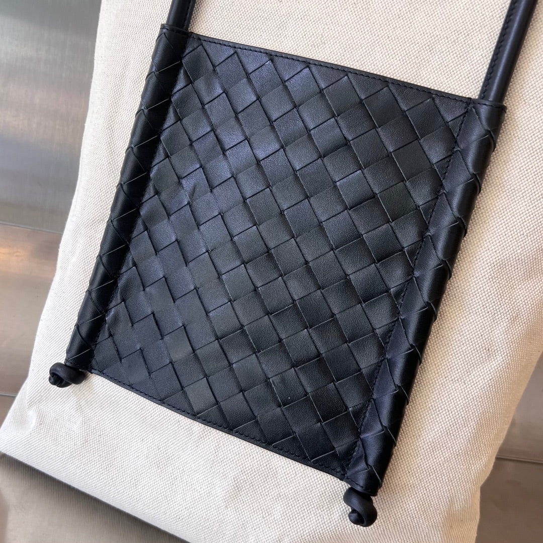 Luxury Bottega Veneta PORTELLO 41 TOTE IN BLACK CALFSKIN AND WHITE CANVAS