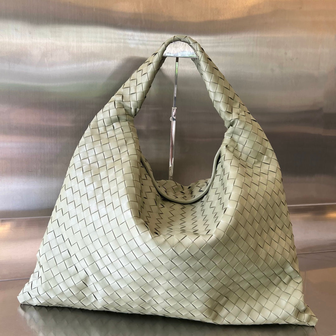 Luxury Bottega Veneta LARGE HOP 54 IN SARDINE GREY LAMBSKIN