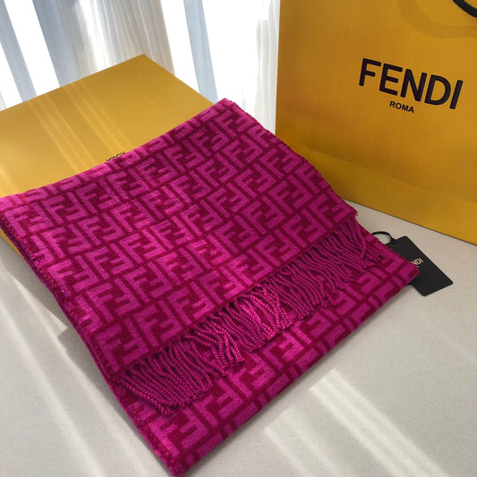 Luxury FendiFF 180 CM SCRAF IN MAGENTA PURPLE CASHMERE AND WOOL
