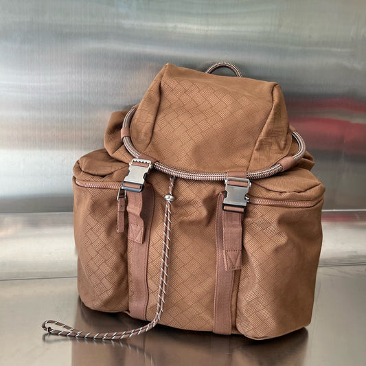 Luxury Bottega Veneta ALTO 42 BACKPACK IN RUSSET BROWN JACQUARD FABRIC