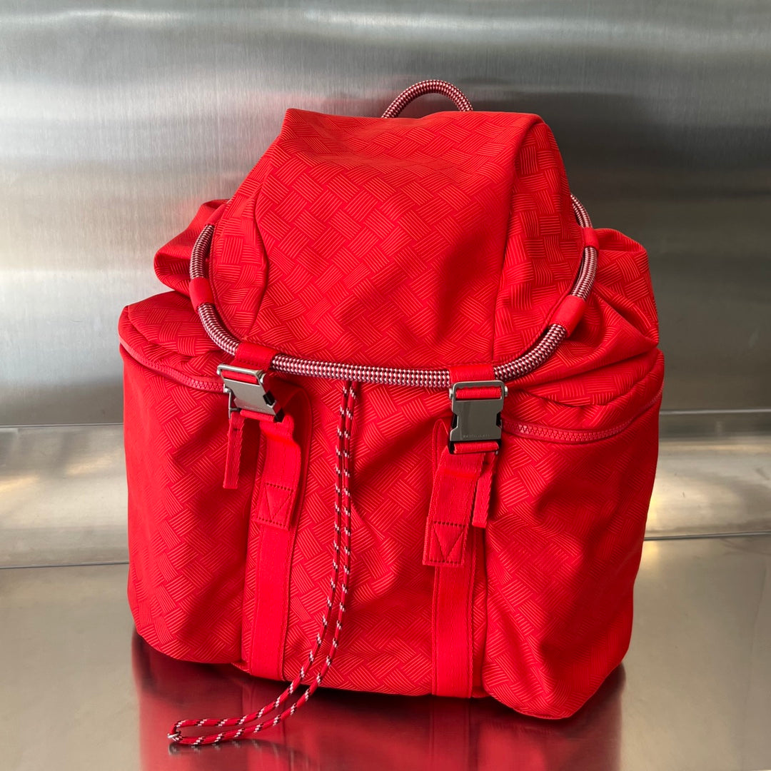 Luxury Bottega Veneta ALTO 42 BACKPACK IN CHERRY RED JACQUARD FABRIC