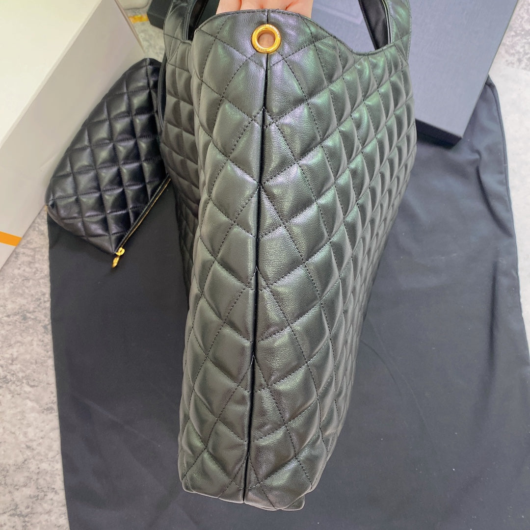 Luxury Saint Laurent ICARE MAXI 58 SHOPPING BAG BLACK QUILTED LAMBSKIN