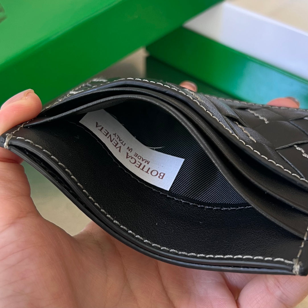 Luxury Bottega Veneta INTRECCIATO 10 CREDIT CARD CASE IN BLACK LAMBSKIN