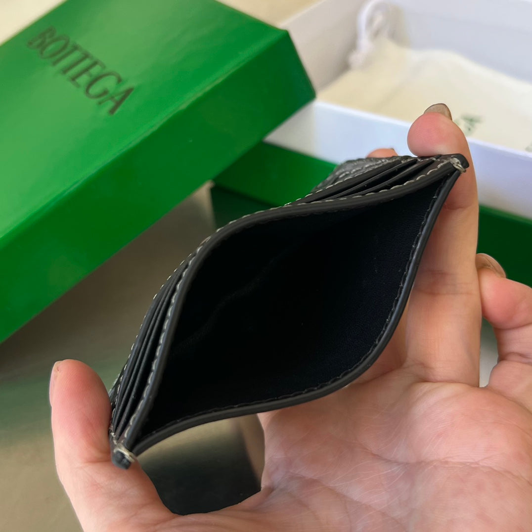 Luxury Bottega Veneta INTRECCIATO 10 CREDIT CARD CASE IN BLACK LAMBSKIN
