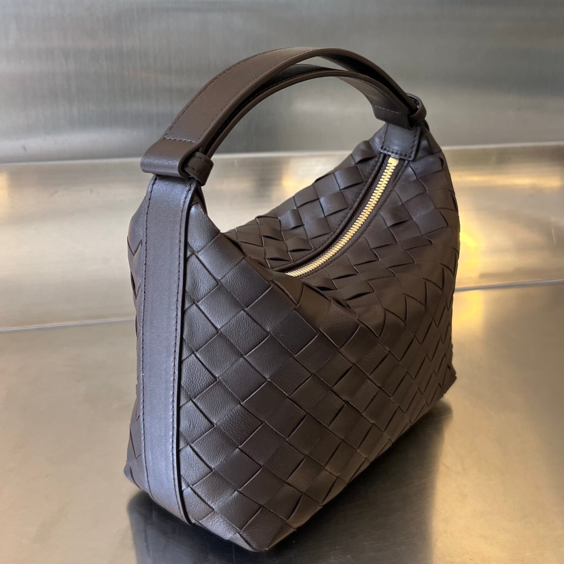 Luxury Bottega Veneta WALLACE 22 BAG IN FONDANT CALFSKIN