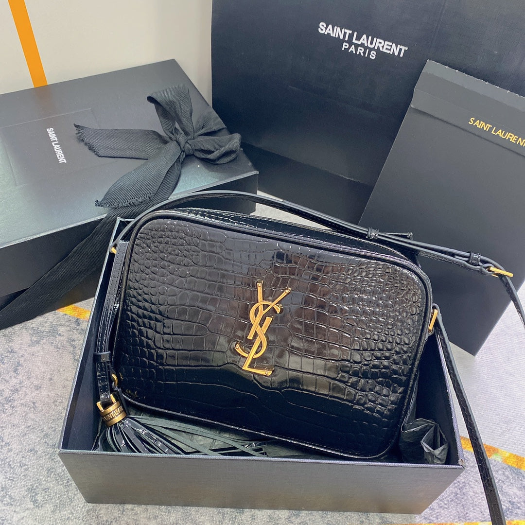 Luxury Saint Laurent LOU CAMERA BAG 23 IN BLACK CROCODILE PATTERN CALFSKIN GOLD LOGO