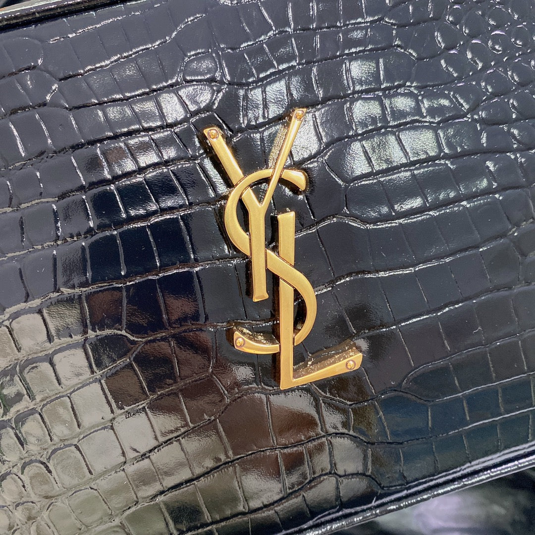 Luxury Saint Laurent LOU CAMERA BAG 23 IN BLACK CROCODILE PATTERN CALFSKIN GOLD LOGO