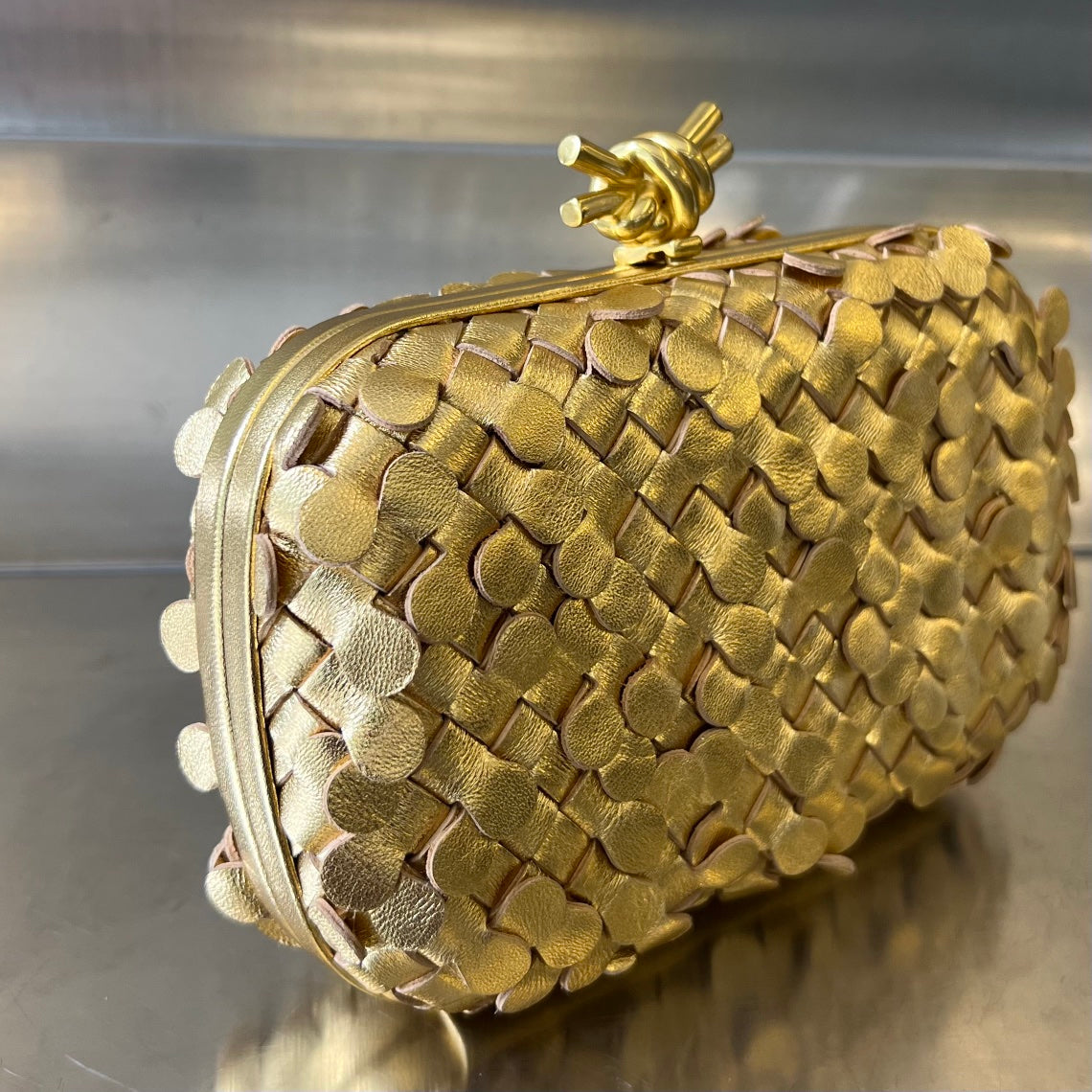 Luxury Bottega Veneta GOLDEN KNOT 19 IN GOLDEN LAMBSKIN