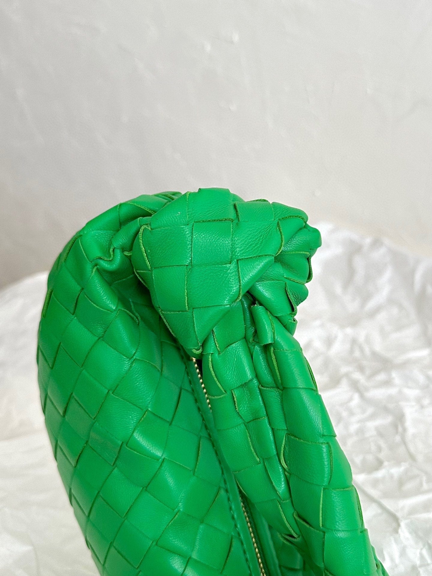 Luxury Bottega Veneta mini jodie 28 green lambskin