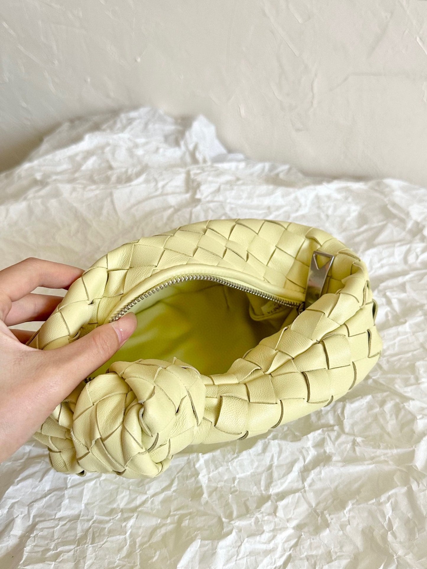 Luxury Bottega Veneta mini jodie 28 lime lambskin