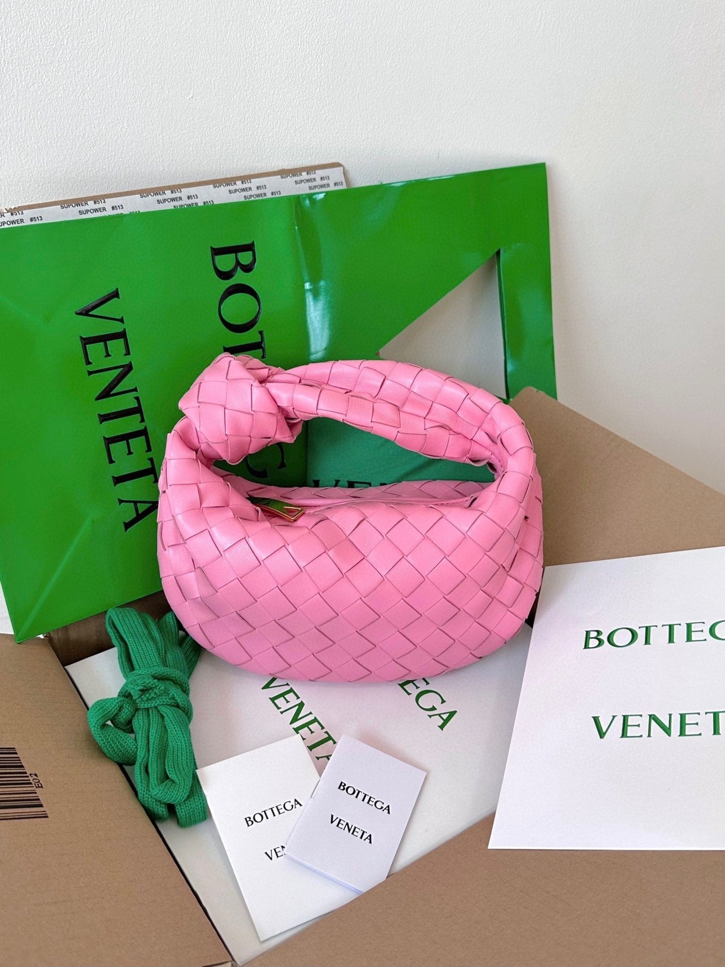 Luxury Bottega Veneta mini jodie 28 pink lambskin