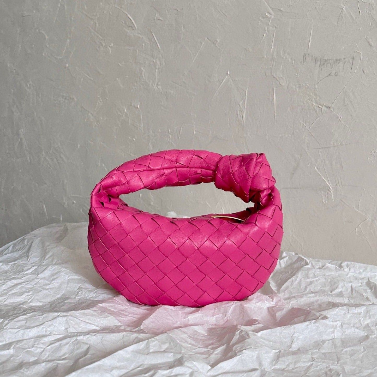 Luxury Bottega Veneta mini jodie 28 dark pink lambskin