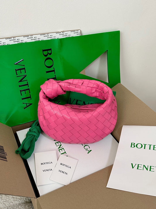 Luxury Bottega Veneta mini jodie 28 dark pink lambskin
