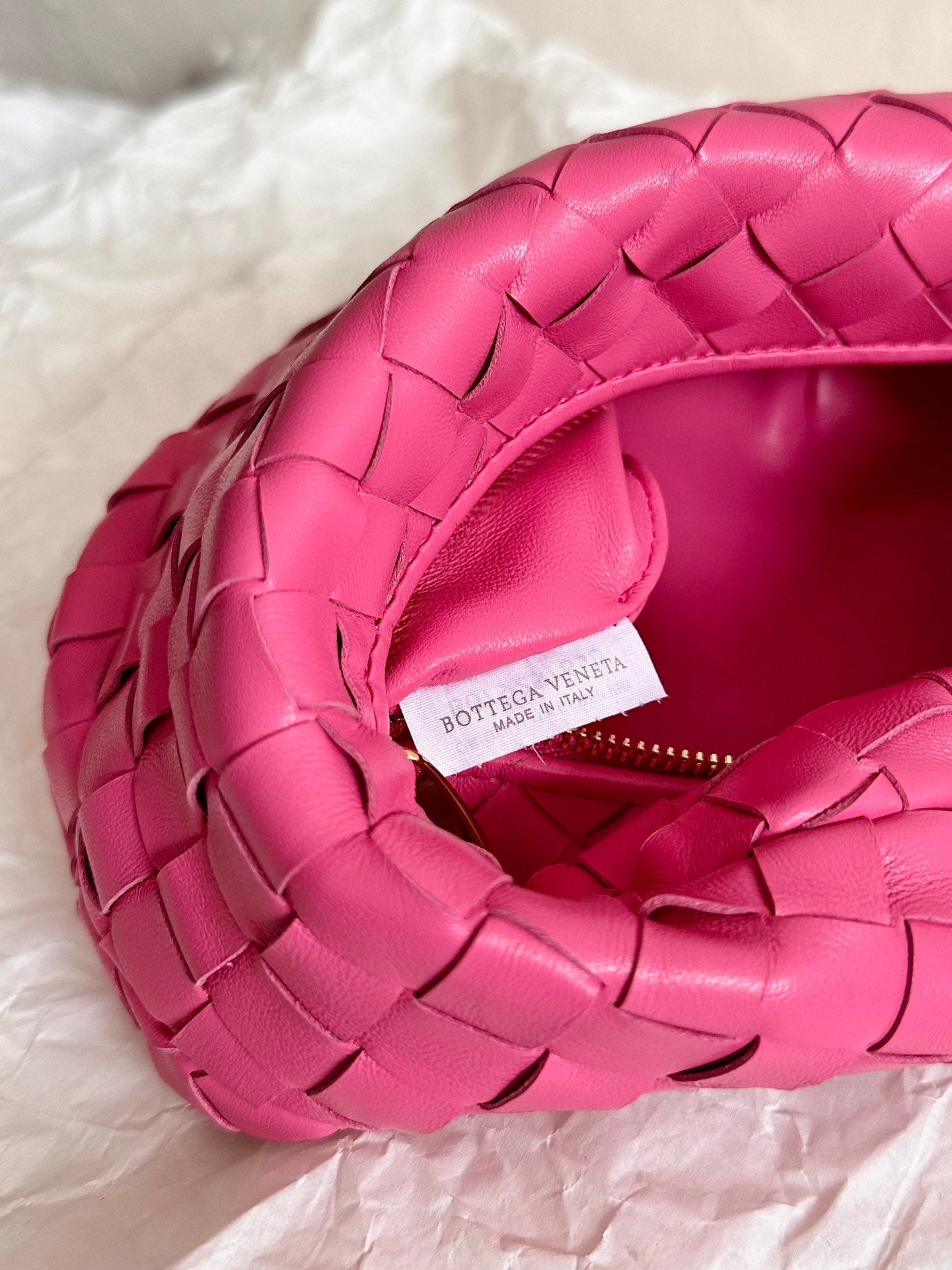 Luxury Bottega Veneta mini jodie 28 dark pink lambskin