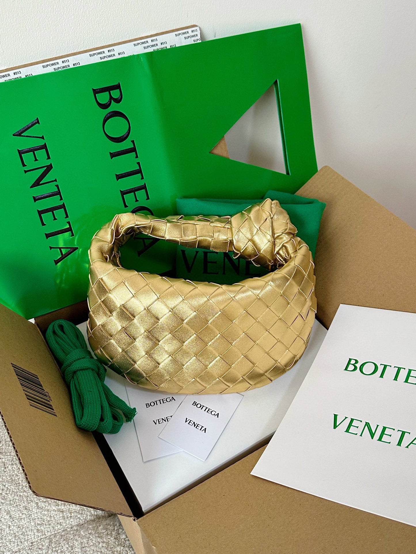Luxury Bottega Veneta mini jodie 28 gold metalic lambskin