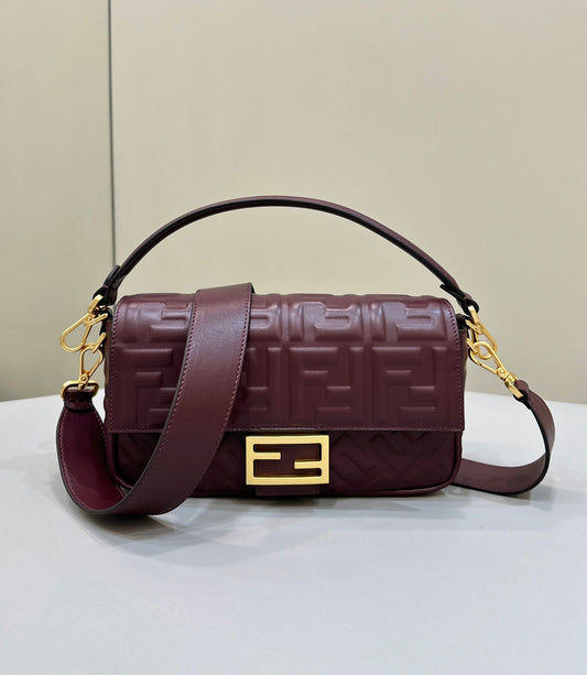Luxury FendiBaguette 27cm Burgundy Lambskin Gold Hardware