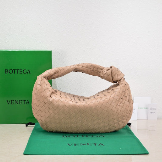 Luxury Bottega Veneta small jodie 48 pinkish beige lambskin