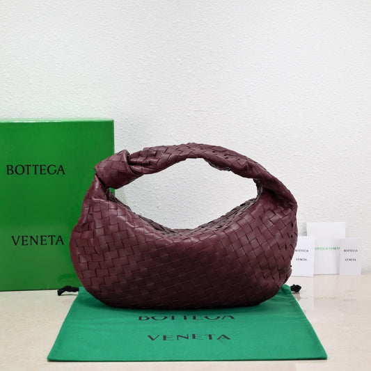 Luxury Bottega Veneta small jodie 48 wine lambskin