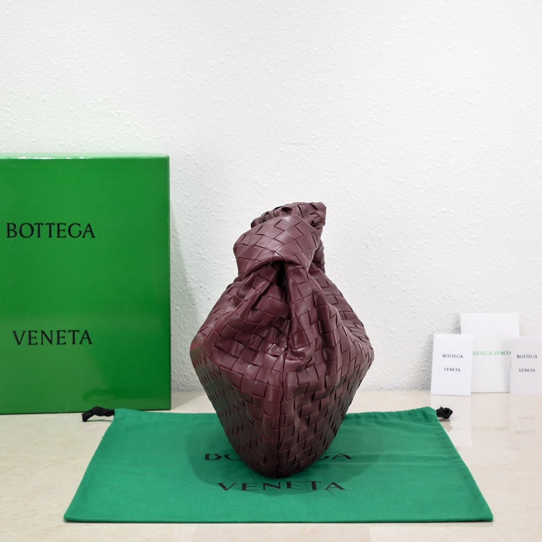 Luxury Bottega Veneta small jodie 48 wine lambskin
