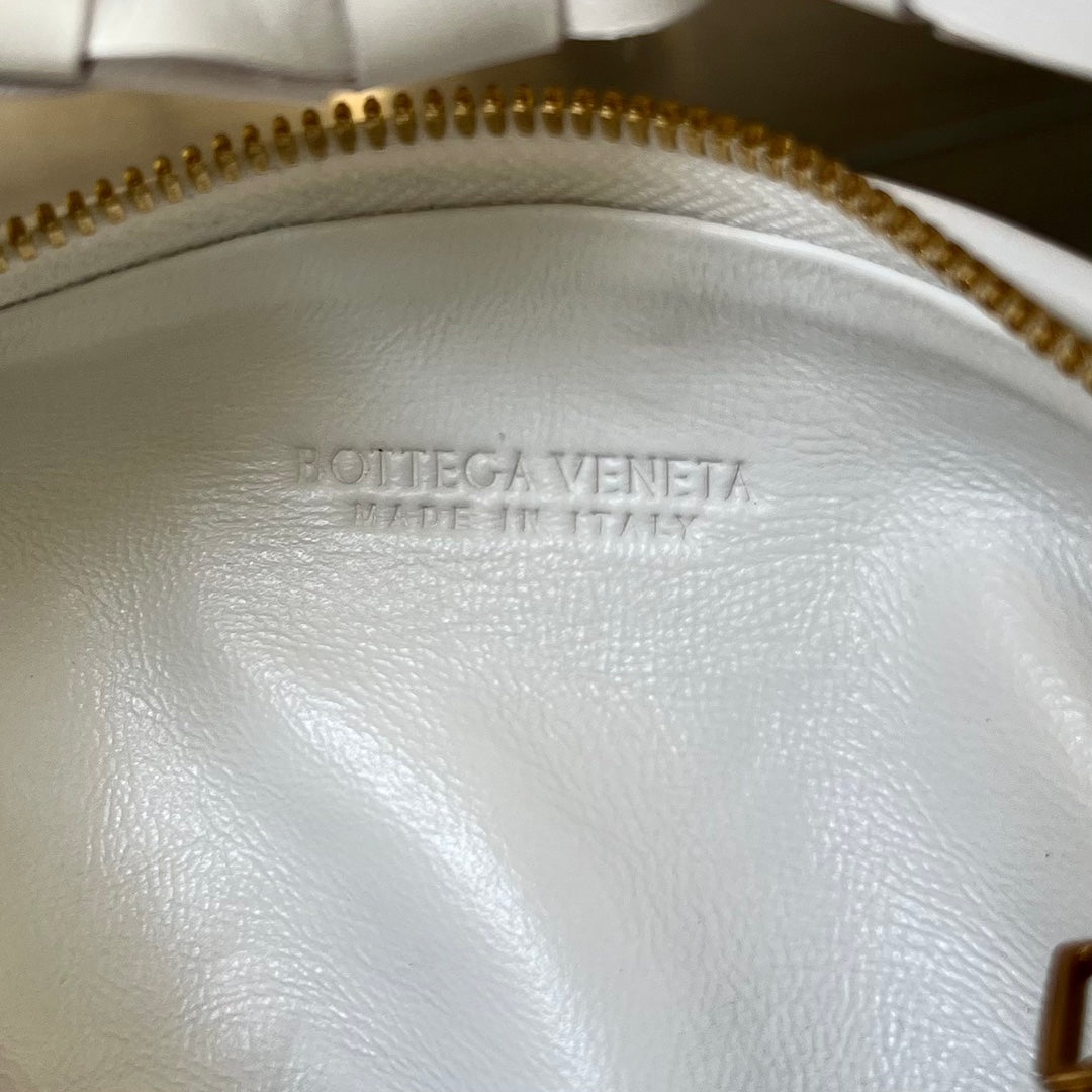 Luxury Bottega Veneta bv 24 mini jodie 28 white lambskin