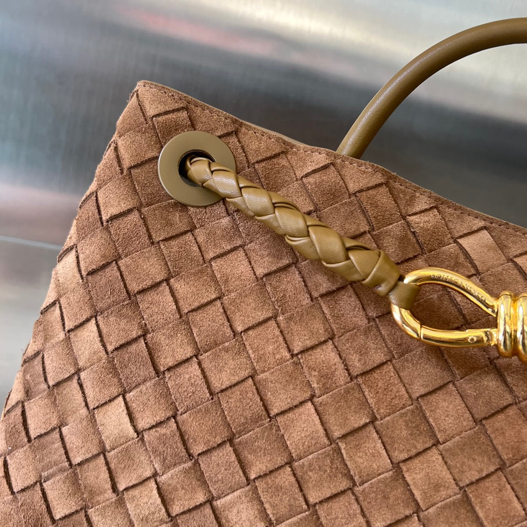 Luxury Bottega Veneta bv medium andiamo 32 brown suede