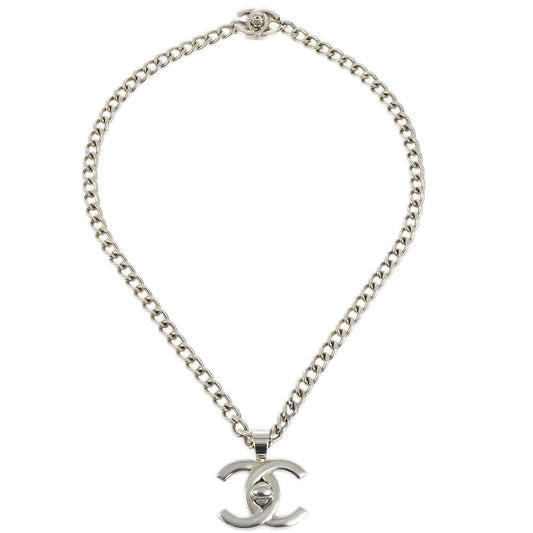 Luxury Chanel Turnlock Silver Chain Pendant Necklace 96P