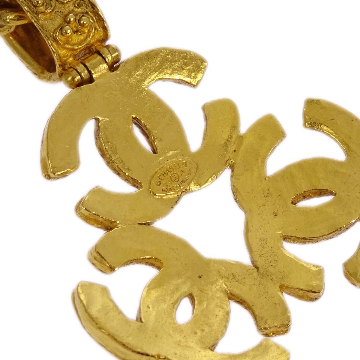Luxury Chanel 1994 Filigree Triple CC Gold Necklace