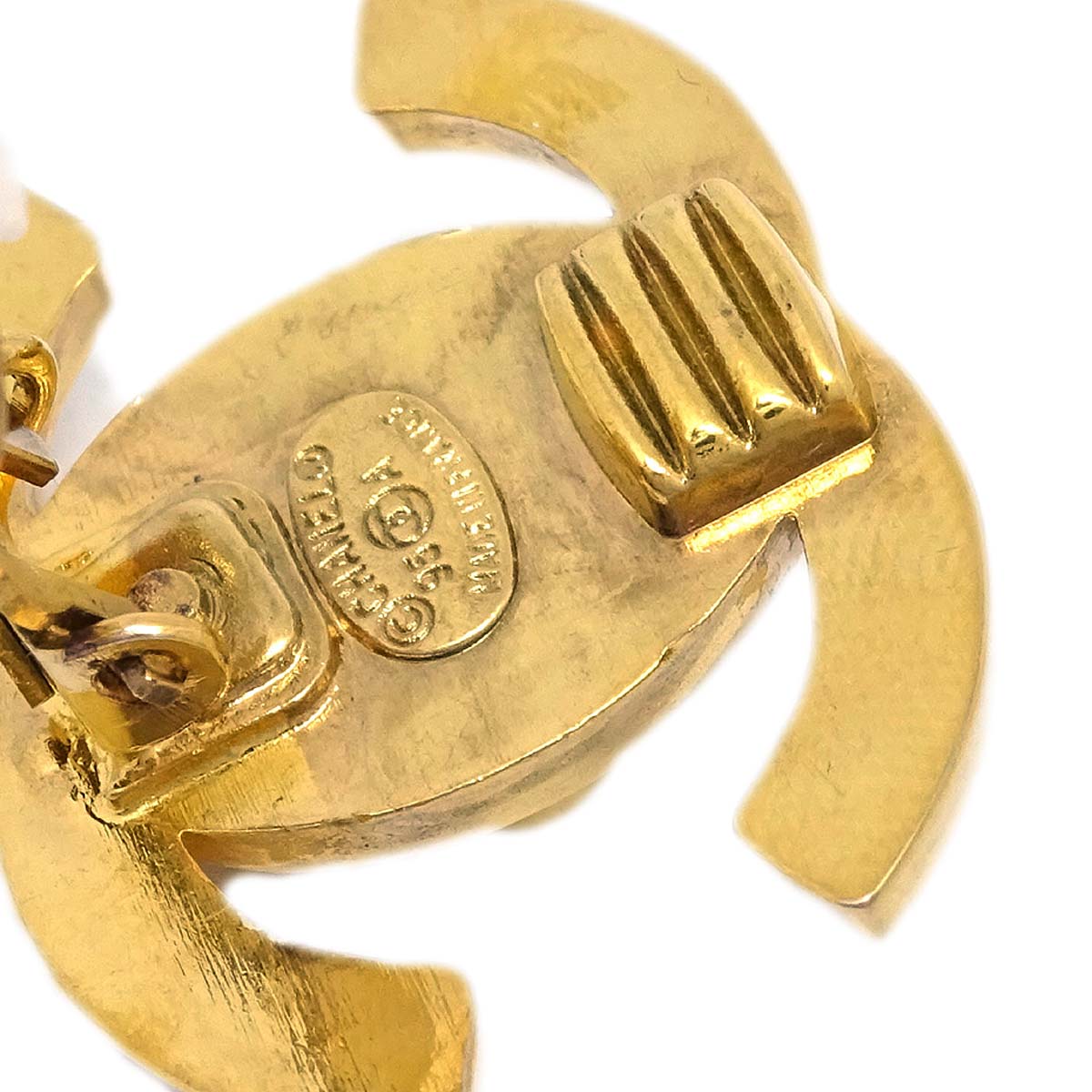 Luxury Chanel 1995 CC Turnlock Earrings Clip-On Gold Large