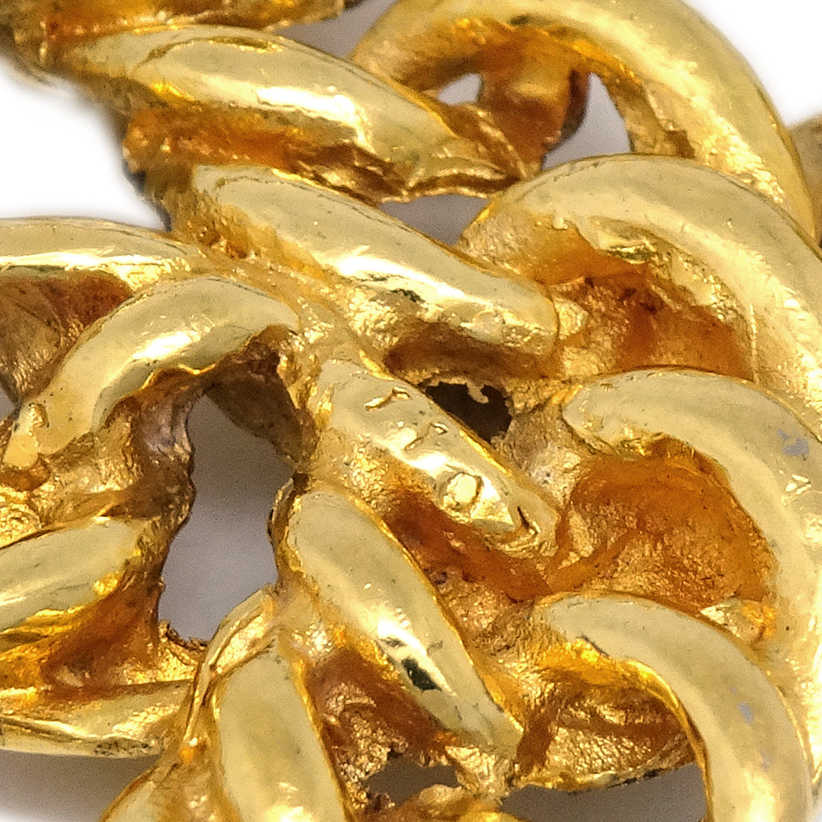 Luxury Chanel CC Brooch Pin Gold 1107