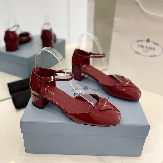 Luxury PradaSlingback 40 Square Sole Wine Patent Leather