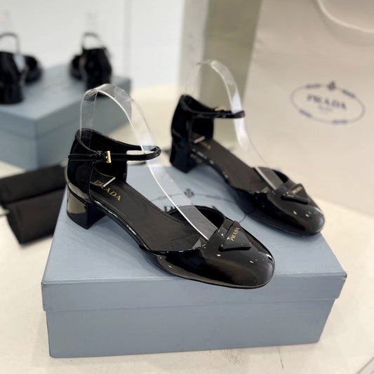 Luxury PradaSlingback 40 Square Sole Black Patent Leather