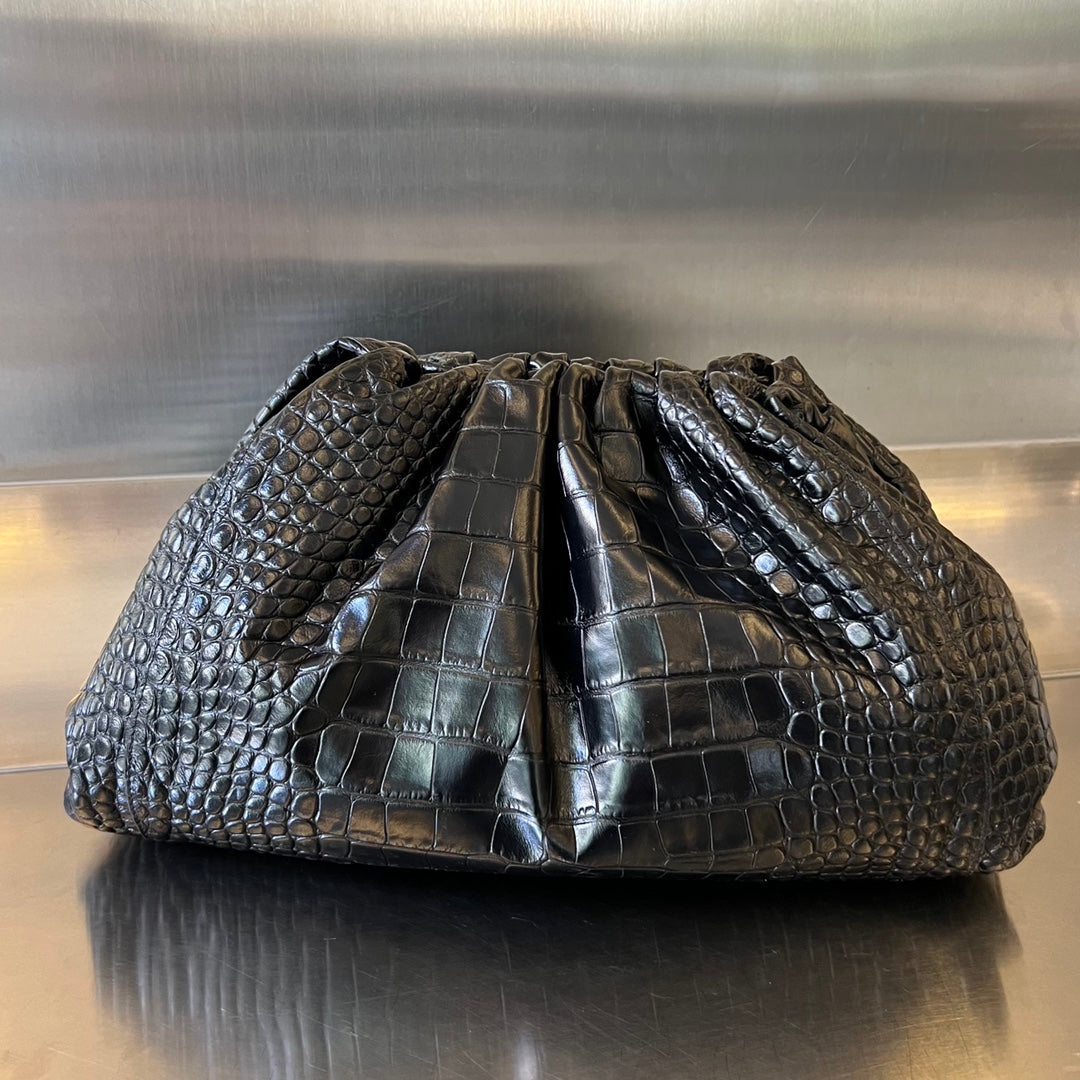 Luxury Bottega Veneta Classic Pouch 40cm Black Calfskin