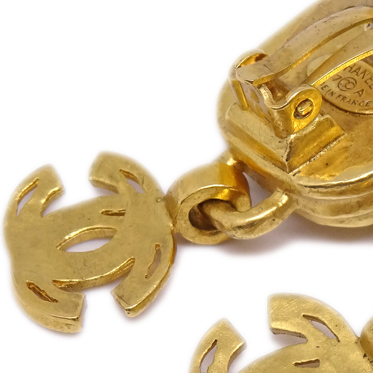 Luxury Chanel Dangle Earrings Clip-On Gold 97A