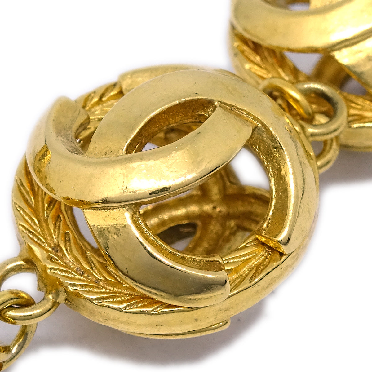 Luxury Chanel Dangle Earrings Clip-On Gold